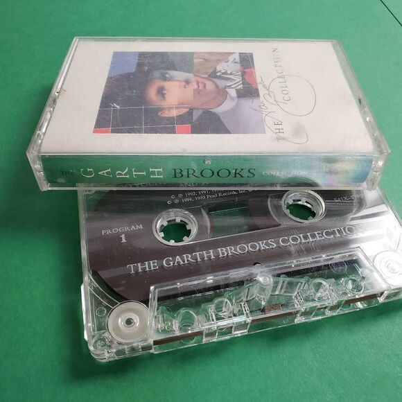 The Garth Brooks Collection Cassette 1994 Capitol - Picture 2 of 3